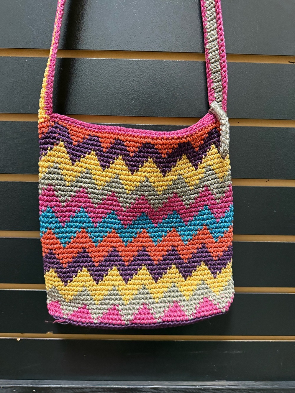 The Sak Crochet Shoulder Bag Multicolor Chevron Knit Zip Hobo Purse